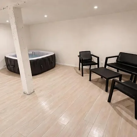 Sauna Et Jacuzzi - 1 Et 1 Salon - Vieille A 5 Minutes *