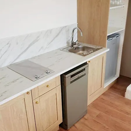 Sauna Et Jacuzzi - 1 Et 1 Salon - Vieille A 5 Minutes Ville Haute